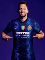 更是令人吃 更是令人吃