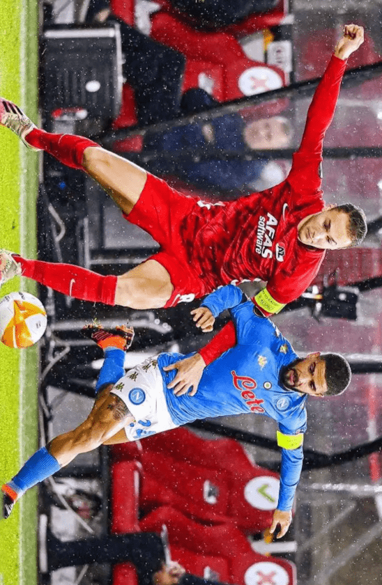 防守反击 防守反击