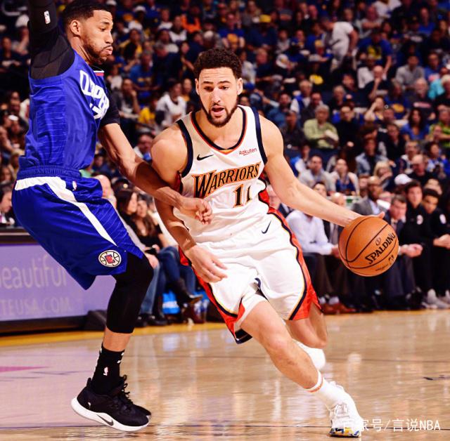 她以摧枯拉 她以摧枯拉